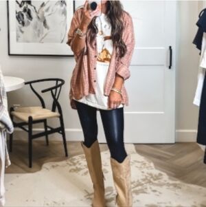 Women's BDG Oversized Plaid Button Down Shirt Size Small